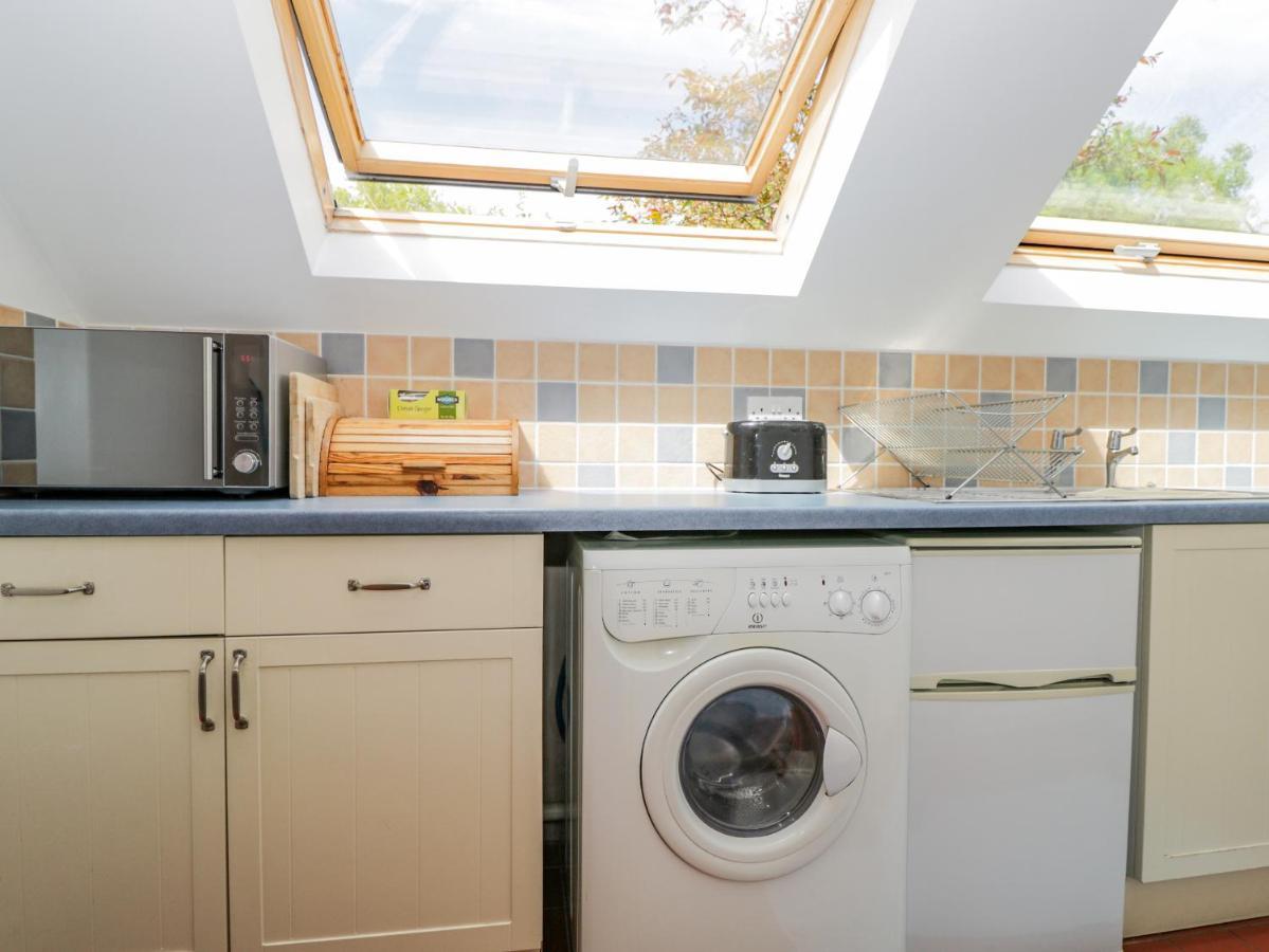 Parkfield Cottage Sturminster Marshall Exterior photo